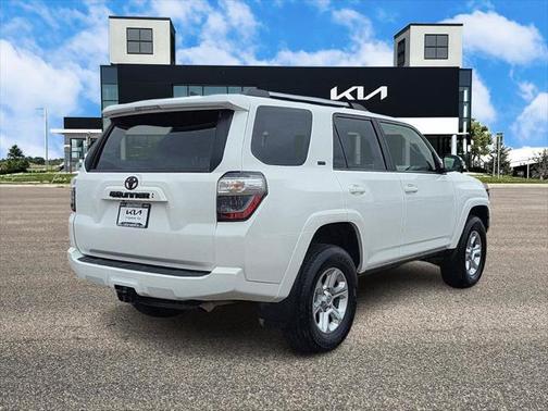 2023 Toyota 4Runner SR5