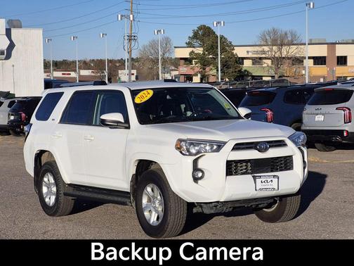 2024 Toyota 4Runner SR5