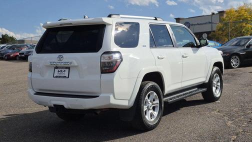 2024 Toyota 4Runner SR5