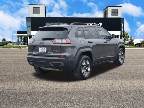 2019 Jeep Cherokee Trailhawk