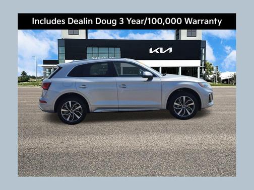 2023 Audi Q5 45 S line Premium Plus