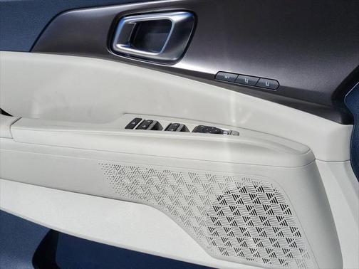 2025 Kia Carnival Hybrid SX