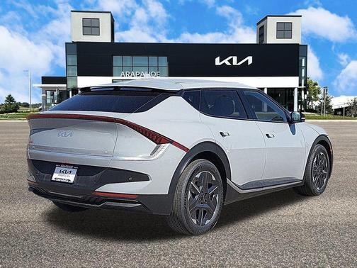 2025 Kia EV6 Light Long Range