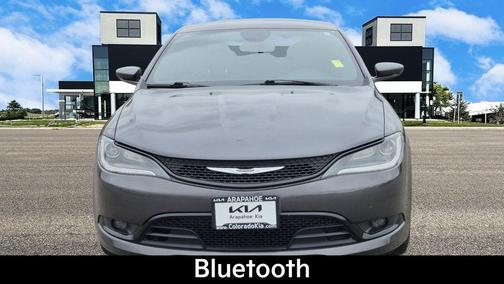 2015 Chrysler 200 S