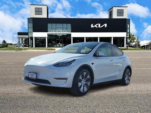 2022 Tesla Model Y Long Range Dual Motor All-Wheel Drive