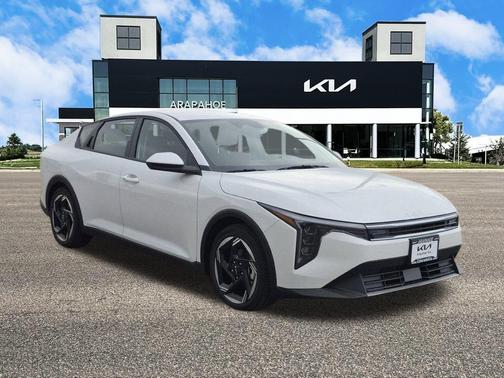2025 Kia K4 GT-Line Turbo