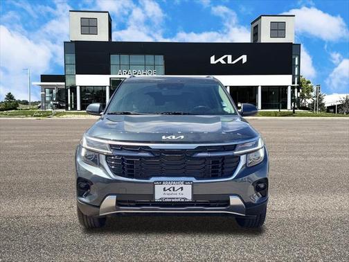2025 Kia Seltos EX