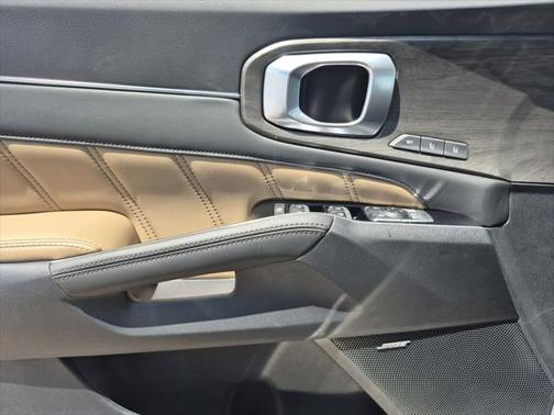 2025 Kia Sorento SX