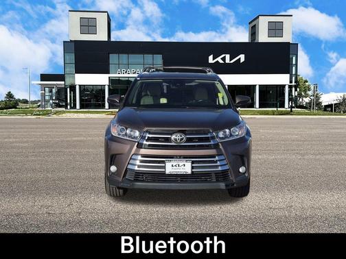 2017 Toyota Highlander Limited Platinum