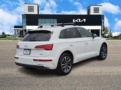 2023 Audi Q5 45 S line Premium Plus