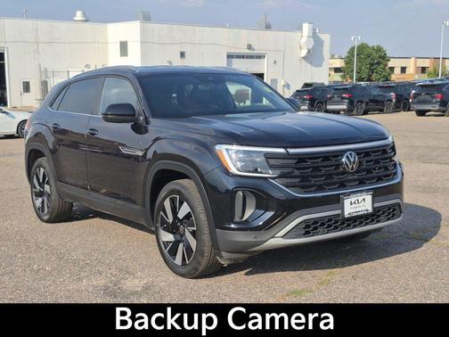 2024 Volkswagen Atlas Cross Sport 2.0T SE w/Technology 4MOTION