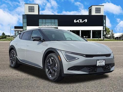 2025 Kia EV6 Light Long Range