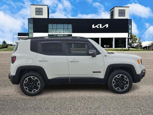 2016 Jeep Renegade Trailhawk