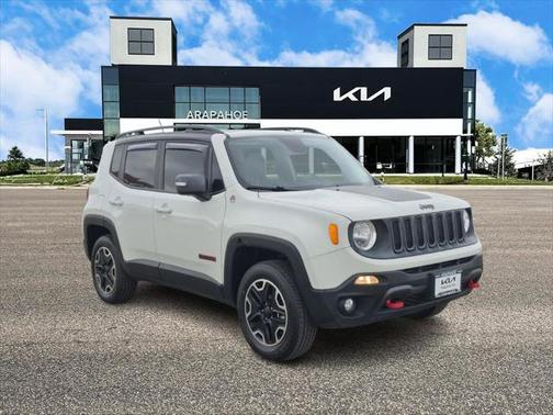 2016 Jeep Renegade Trailhawk