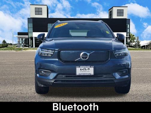 2022 Volvo XC40 Recharge Pure Electric P8 Twin Plus