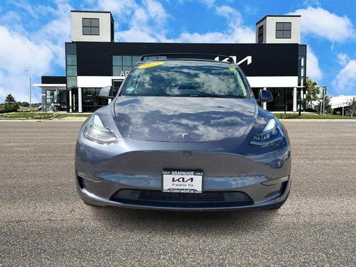 2023 Tesla Model Y Long Range Dual Motor All-Wheel Drive