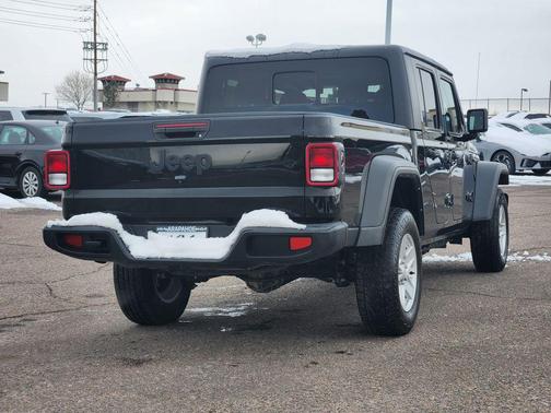 2023 Jeep Gladiator Sport S