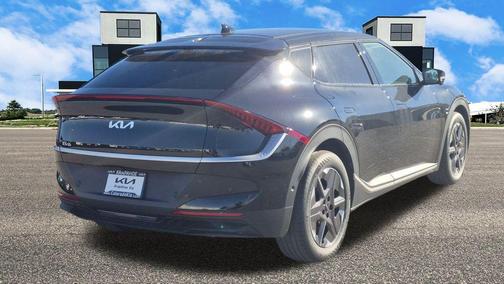 2025 Kia EV6 Light Long Range