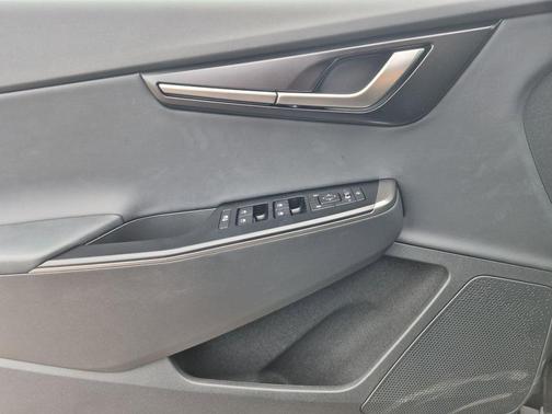 2025 Kia EV6 Light Long Range