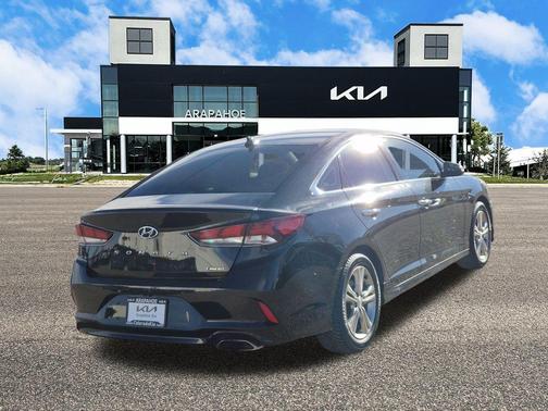 2018 Hyundai SONATA Limited