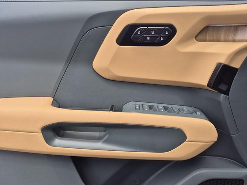 Ebony Black 2027 Kia Telluride Hybrid X-Line SX