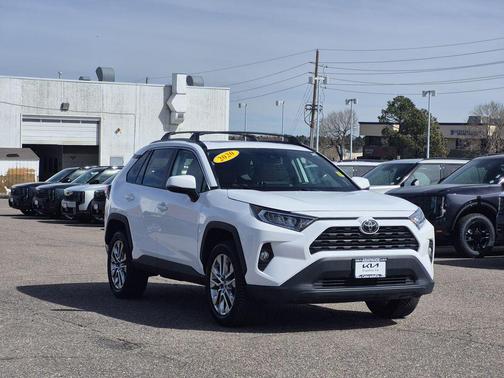 2020 Toyota RAV4 XLE Premium