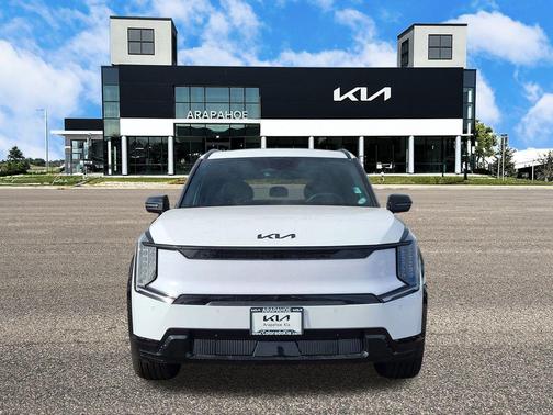 2026 Kia EV9 Land