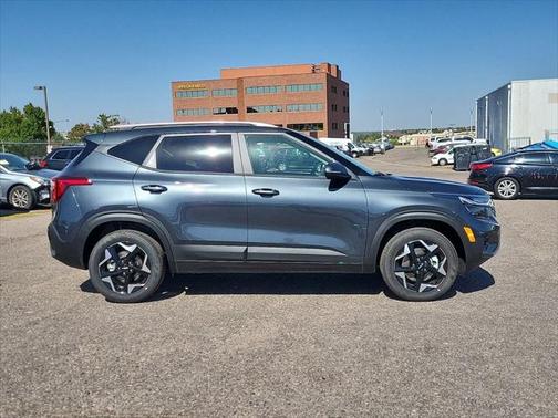 2025 Kia Seltos S