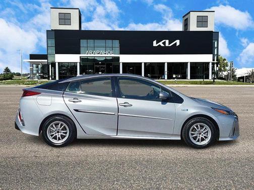2017 Toyota Prius Prime Plus