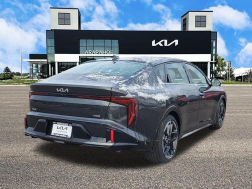 2025 Kia K4 GT-Line