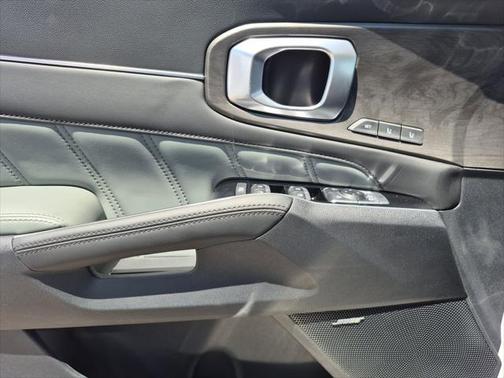 2025 Kia Sorento SX