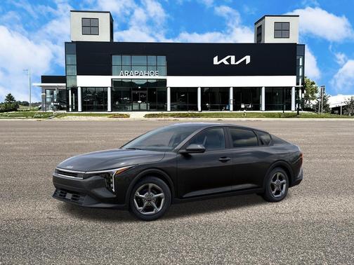 Interstellar Gray 2026 Kia K4 LXS