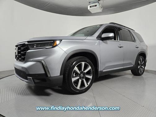 Lunar Silver Metallic 2023 Honda Pilot Touring 8-Passenger