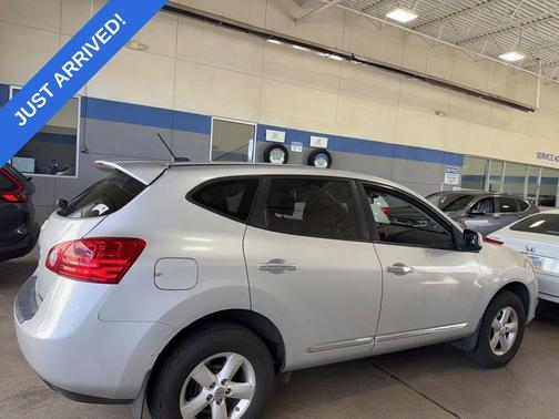 2013 Nissan Rogue S