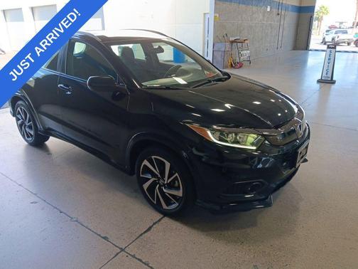 Crystal Black Pearl 2020 Honda HR-V 2WD Sport
