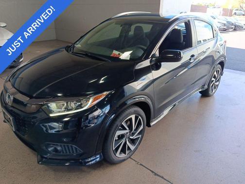 Crystal Black Pearl 2020 Honda HR-V 2WD Sport