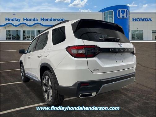 Platinum White Pearl 2026 Honda Pilot Elite