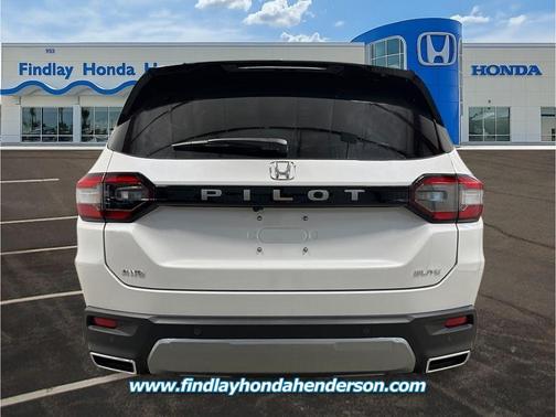 Platinum White Pearl 2026 Honda Pilot Elite