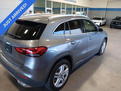 Mountain Gray Metallic 2021 Mercedes-Benz GLA 250 Base 4MATIC