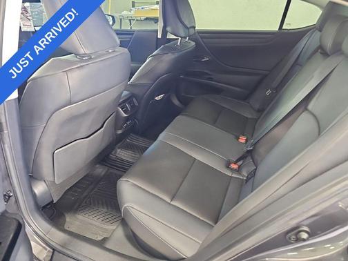 Cloudburst Gray 2024 Lexus ES 300h Base