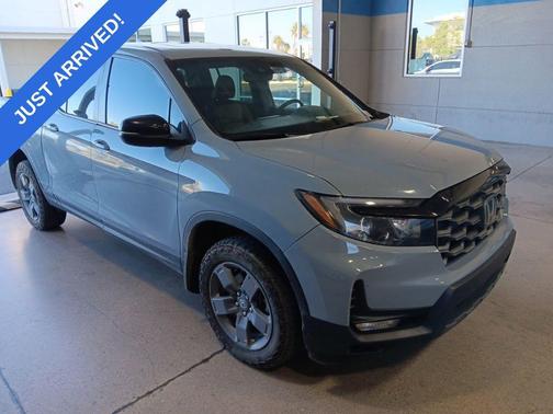 Sonic Gray Pearl 2024 Honda Ridgeline TrailSport