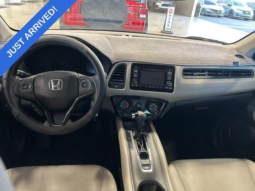 Lunar Silver Metallic 2020 Honda HR-V LX