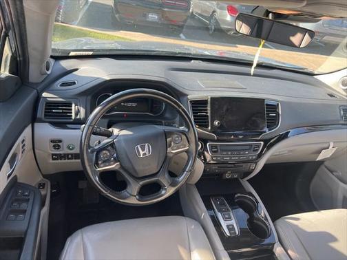 2020 Honda Pilot Touring 8-Passenger