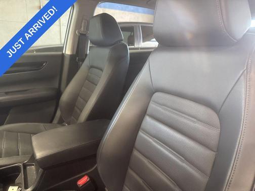 Platinum White Pearl 2023 Honda CR-V EX-L
