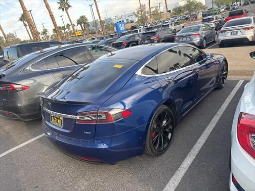 2017 Tesla Model S 75D