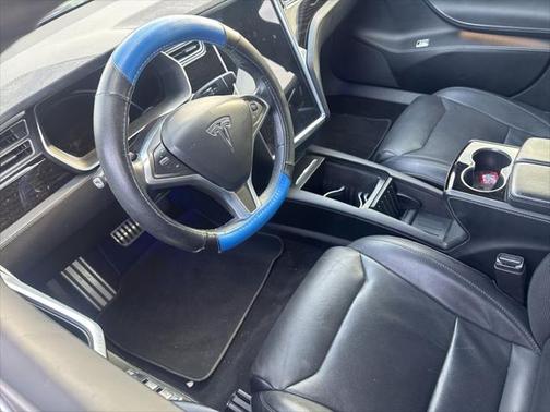 2017 Tesla Model S 75D
