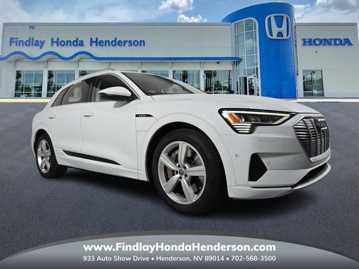 2019 Audi e-tron Premium Plus
