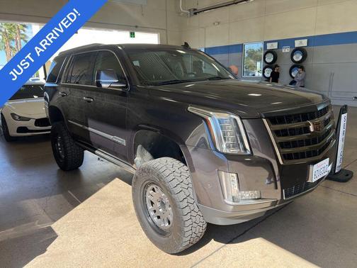 2017 Cadillac Escalade Premium Luxury