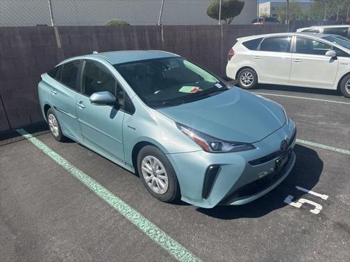 2021 Toyota Prius L