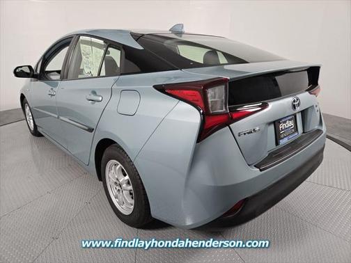 2021 Toyota Prius L